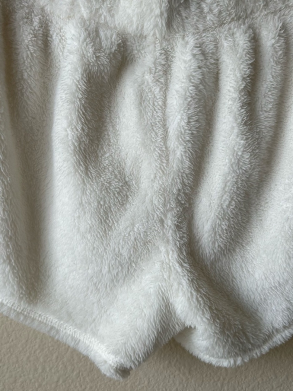 Aerie White Fuzzy Lounge Shorts XSmall - Picture 9 of 11
